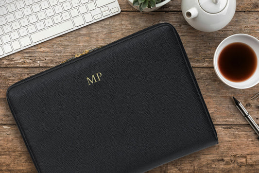 Why Monogrammed Corporate Gifts Deliver a Powerful and Lasting Impression