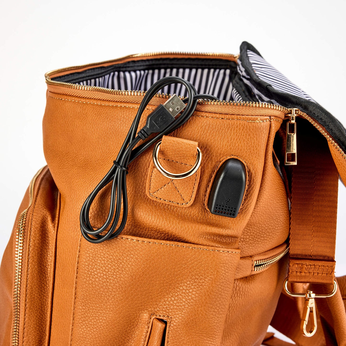 Essentials Baby Bag | Vegan Leather | Olivia&Co