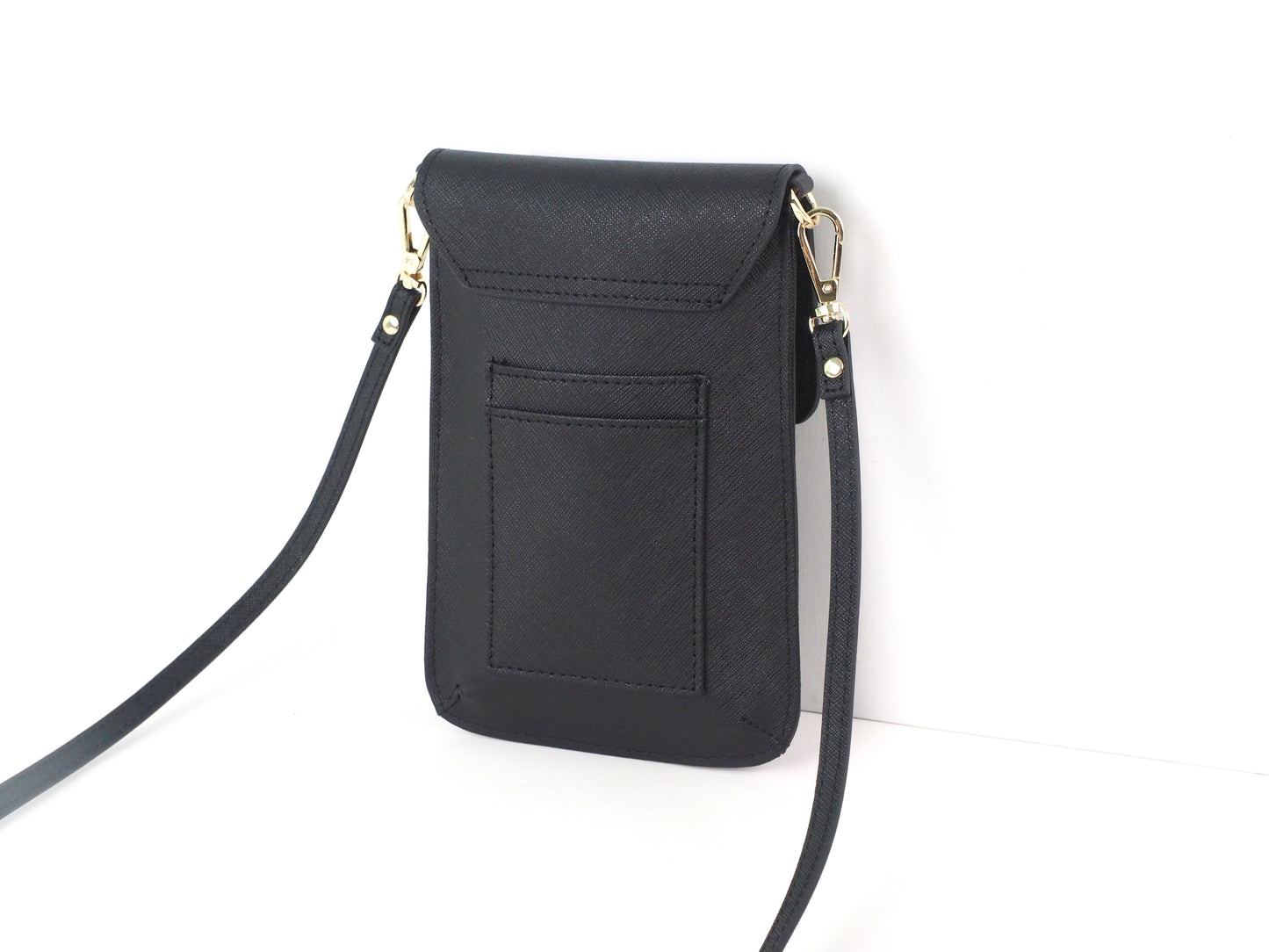Leather Crossbody Bags for Women and More Designs to Explore