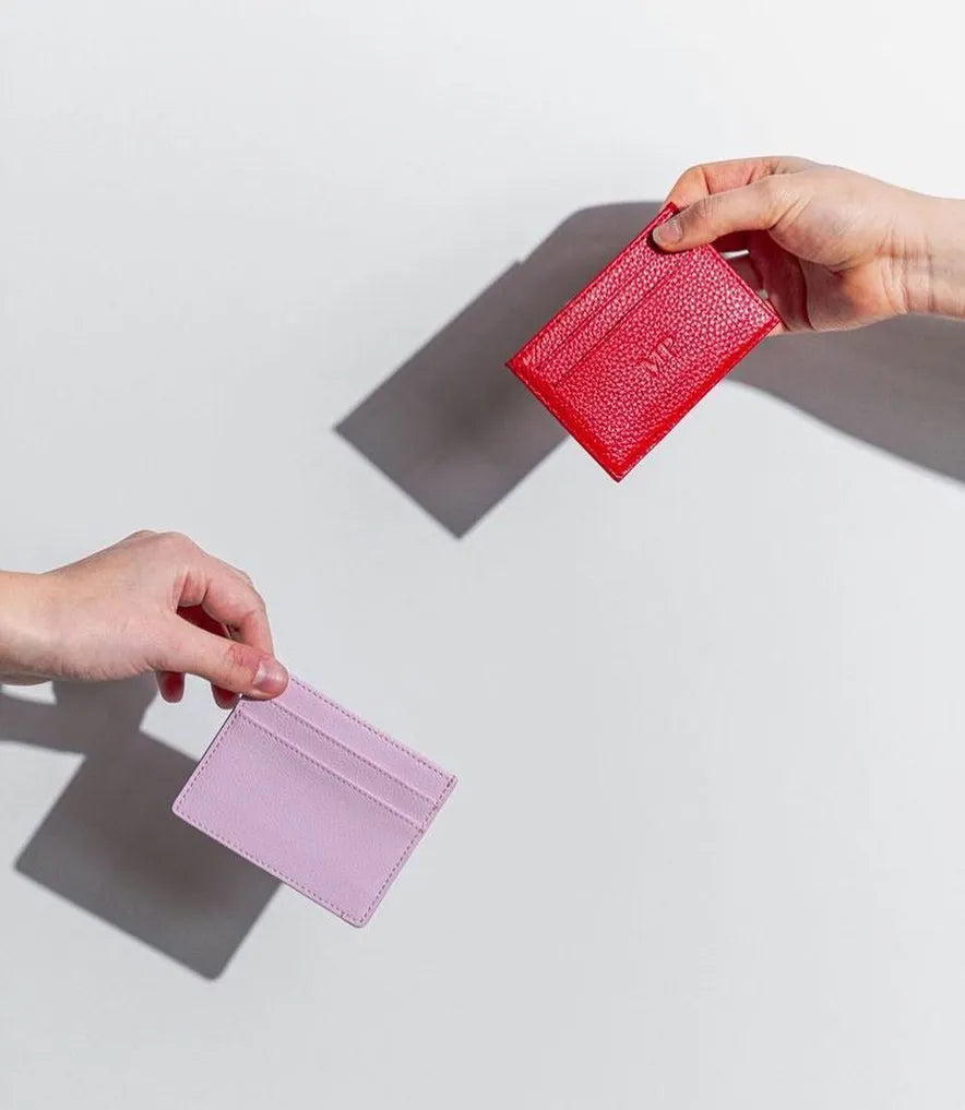 Crafted with Care: Personalised Leather Gifts, bags & beyond