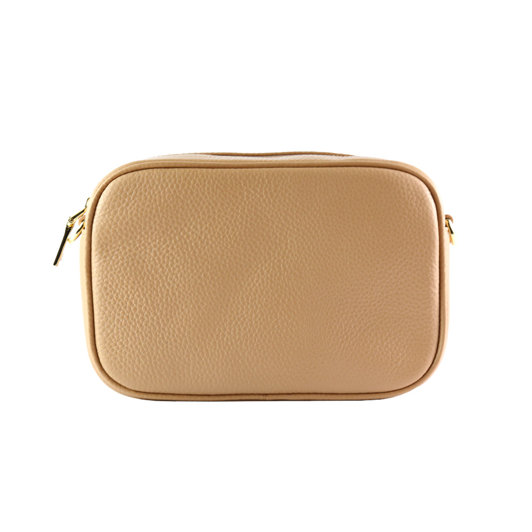Hand Bags for Women: Elevate Your Style with Chic Choices
