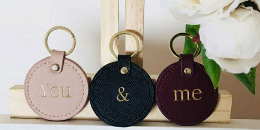 Romantic & Practical: Personalised Leather Gifts Are Ideal for Valentine’s Day