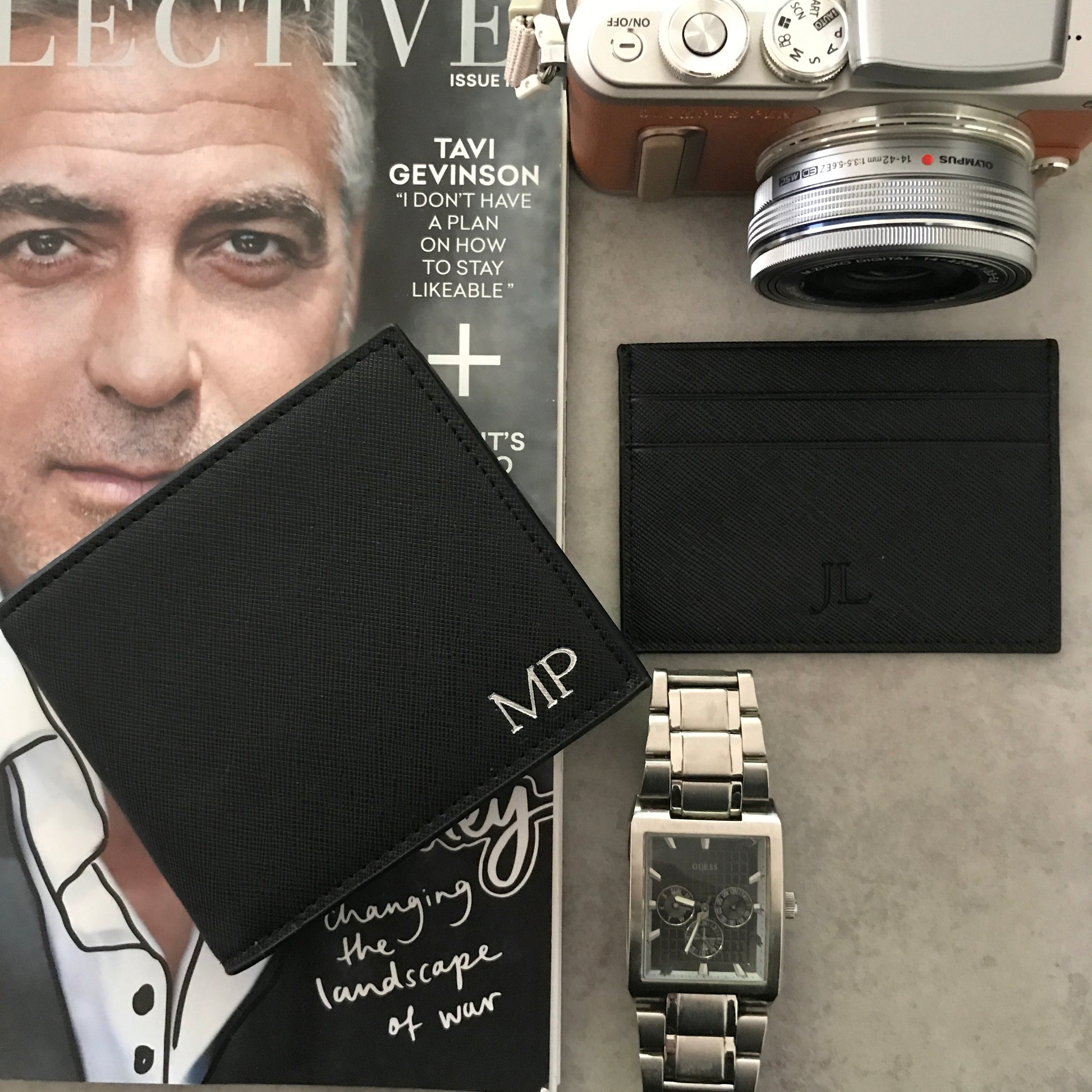 Men's Wallet in Black Saffiano Leather - OLIVIA&CO.